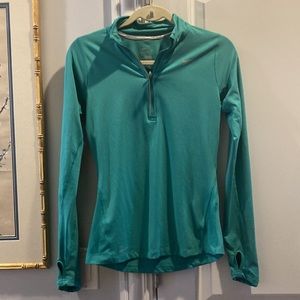 PERFECT condition Nike long sleeve women’s XS